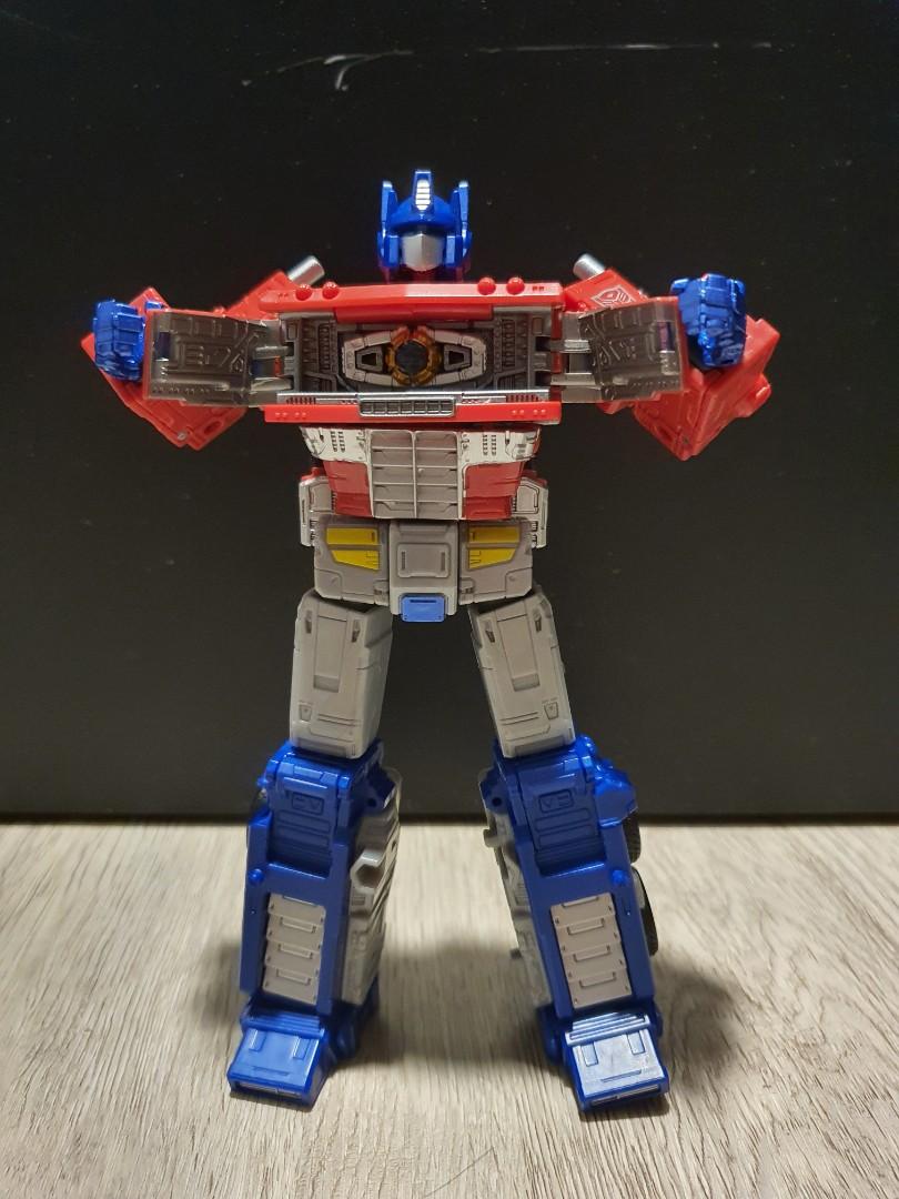 Transformers WFC Kingdom Optimus Prime, Hobbies & Toys, Toys & Games on Carousell