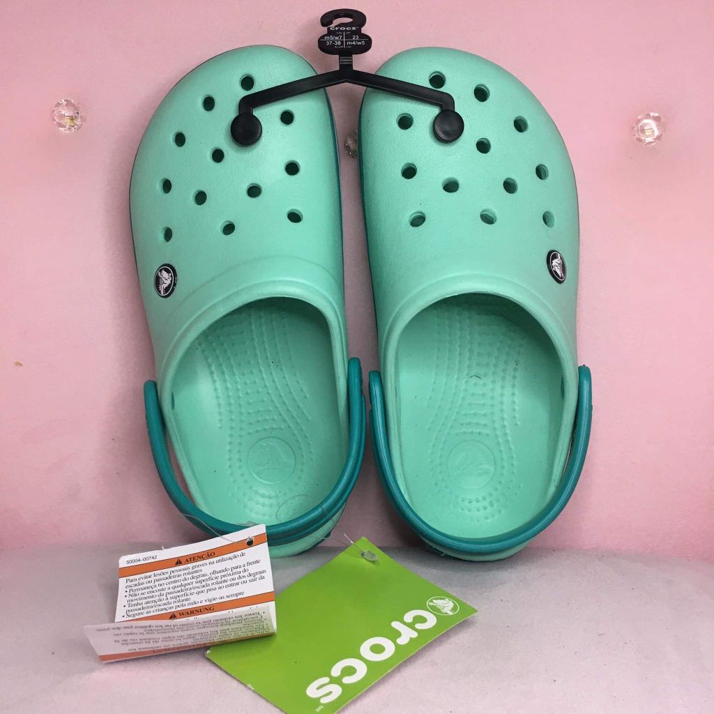 VIETNAM CROCS, Men's Fashion, Footwear, Slippers & Slides on Carousell