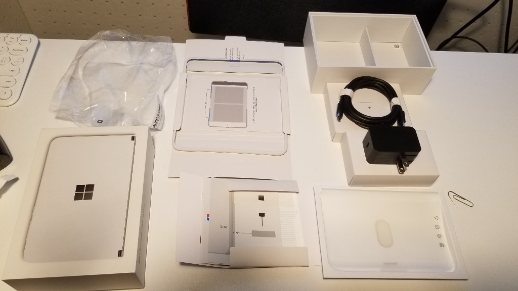 99%新Microsoft Surface Duo 128GB UNLOCKED, 手提電話, 手機, 其他 