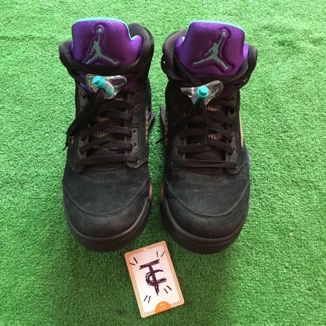 Air Jordan 5 retro Black Grape Men s Fashion Footwear Sneakers on Carousell