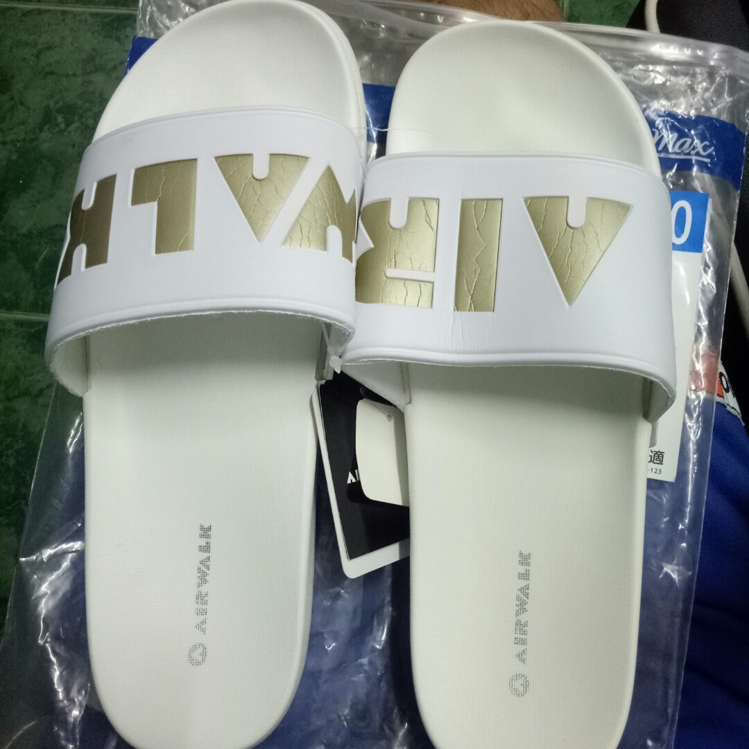 Airwalk slides shop