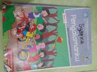 Buku tema 5 pengalaman ku