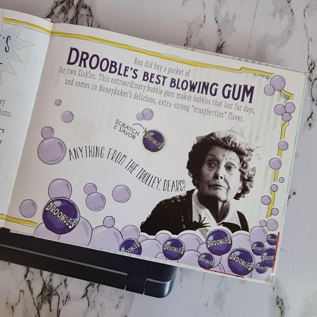 HARRY POTTER HONEYDUKES: A Scratch and Sniff Adventure ...