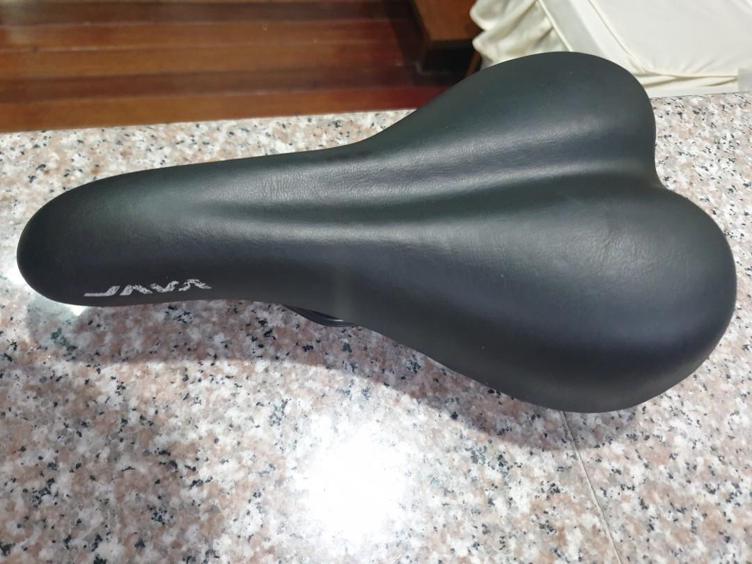 Java Zelo Saddle used (Category: Bicycles) located in Marikina City. Submitted by mondeagulto (Listing ID 1109430607, Image 2). Description: 2nd hand.