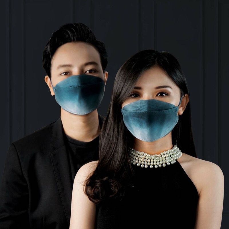 KF94 face mask (approval by KKM) Tone colour, Health & Nutrition, Face