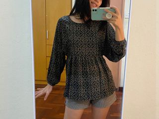 (Category: ) located in . Submitted by prelovedxs (Listing ID 1109457054, Image 1). Description: .
