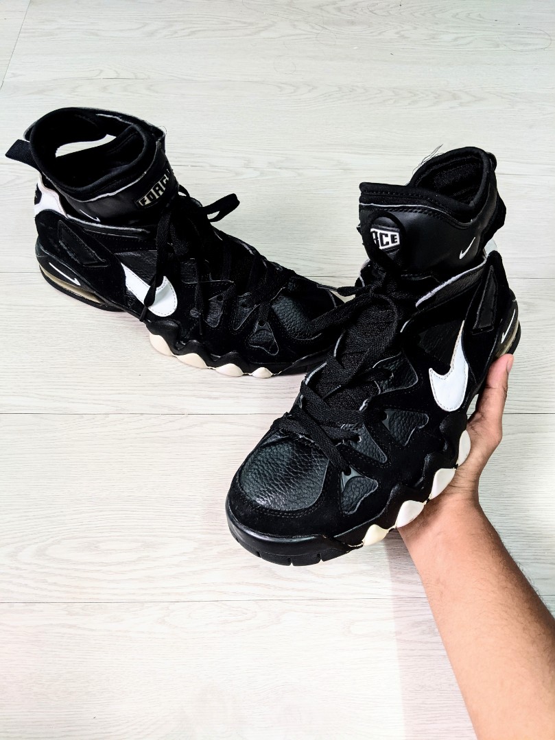 Nike sales strong 2