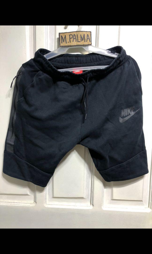 nike tech fleece shorts sizing