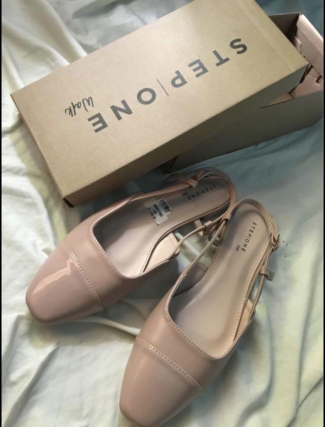 PAYLESS STEP ONE SANDALS (Category: Flats & Sandals) located in Manila. Submitted by hereforless (Listing ID 1109354636, Image 1). Description: Never been used. With tag and box..