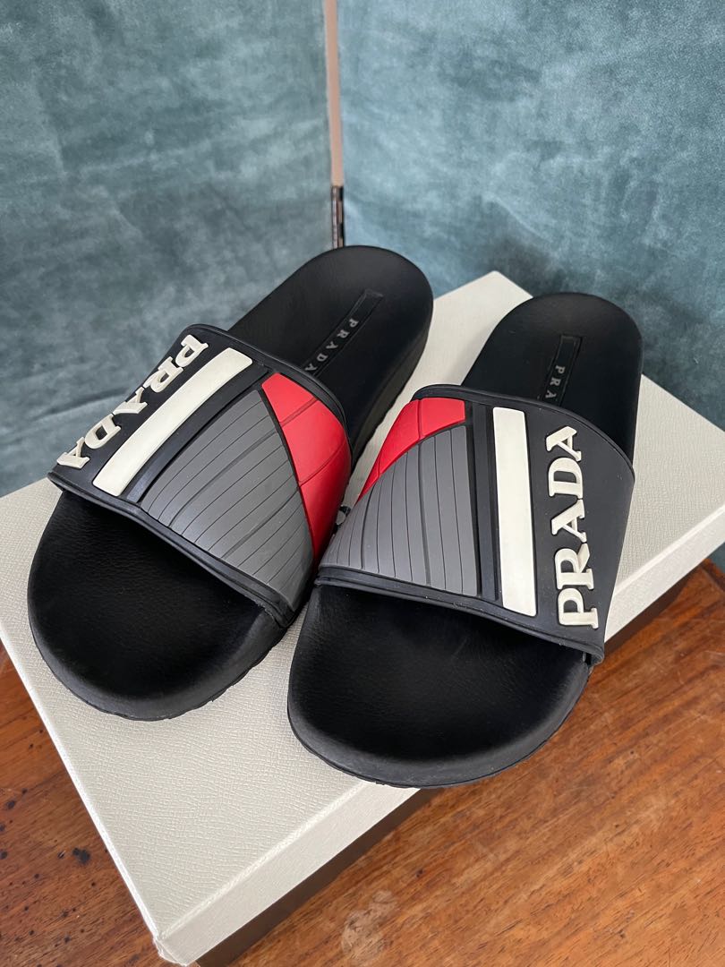 Prada rubber slides clearance