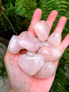 (Category: ) located in . Submitted by harmonywealthcrystals (Listing ID 1109413185, Image 1). Description: .