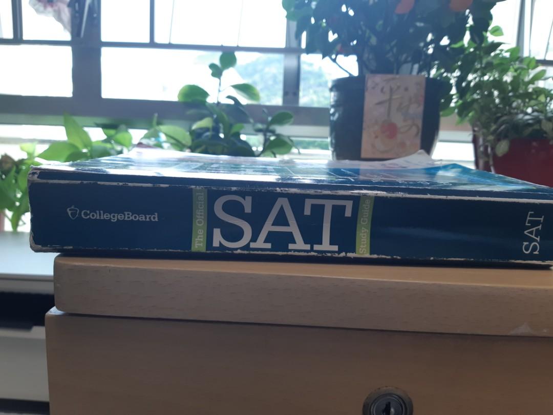 SAT Study Guide （分類：補充練習）位於 Hong Kong。 由 ming_1995 提交（商品編號 1109477582，圖片 2）。簡介： SAT 美國大學試。