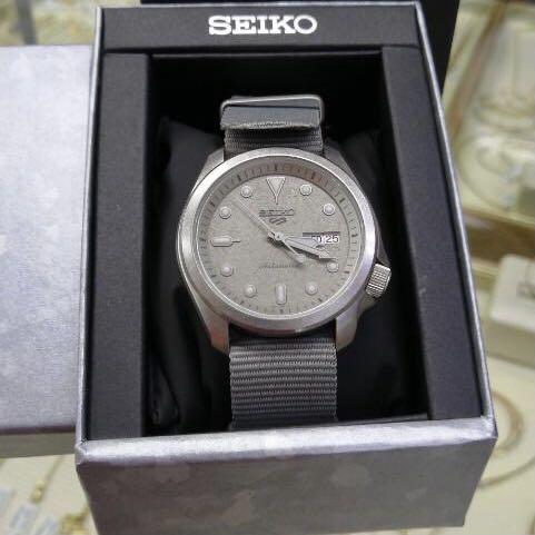 Seiko Cement SRPG63 SRPG63K SRPG63K1, Men's Fashion, Watches & Accessories,  Watches on Carousell