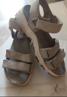 (Category: ) located in . Submitted by mawar_shoper (Listing ID 1109454495, Image 1). Description: .