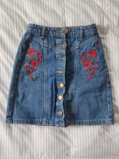 (Category: ) located in . Submitted by candicedg (Listing ID 1109398763, Image 1). Description: .
