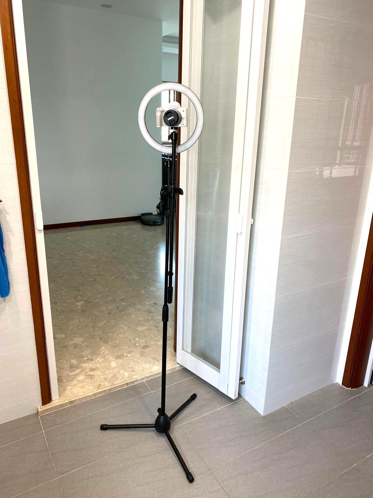 Top view down tripod C stand boom arm overhead facing down Camera