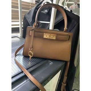 Tory Burch 迷你鎖頭包