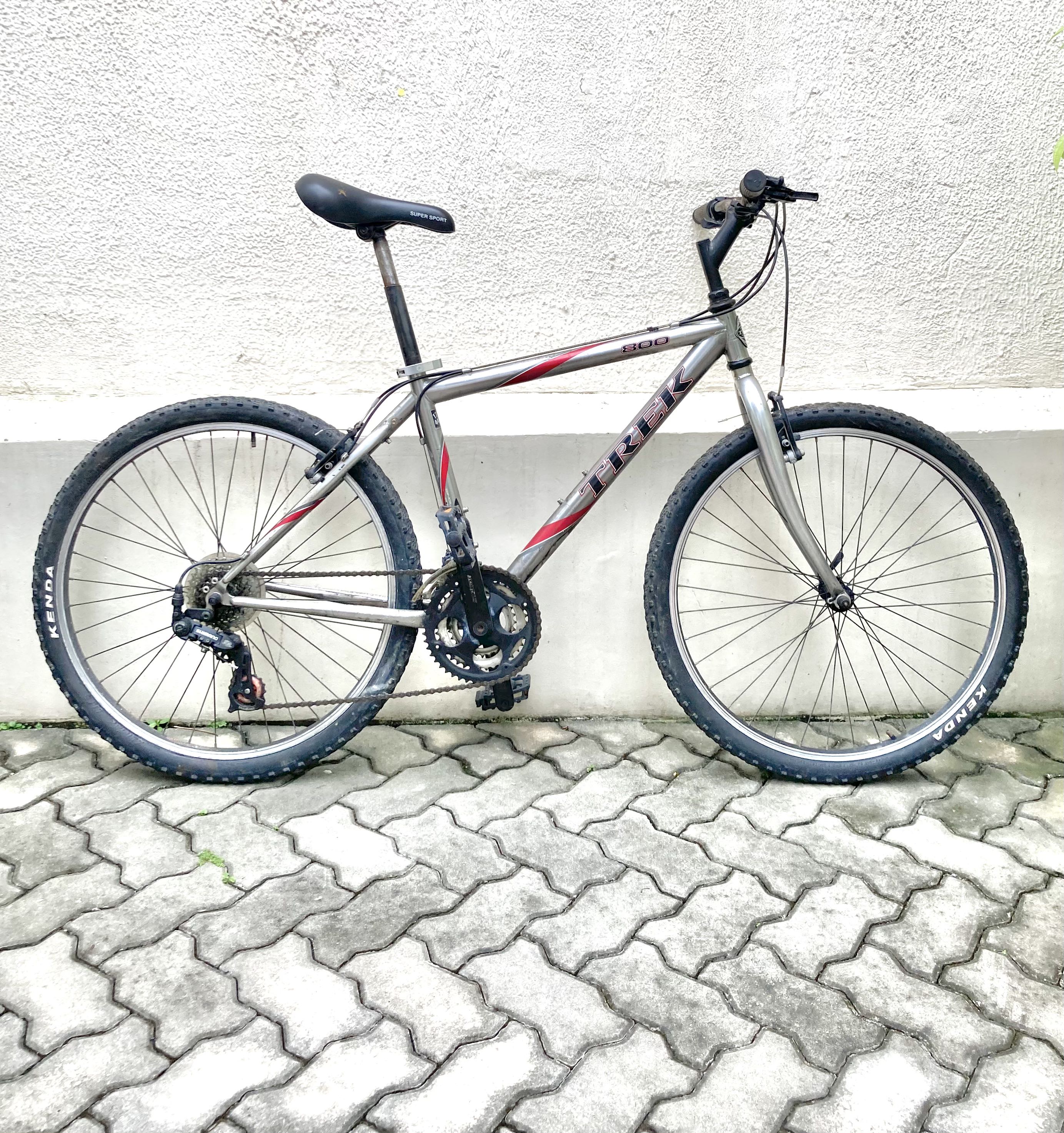 TREK 800 Mountain Bike, Sports 