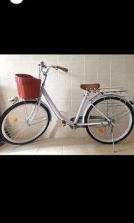 (Category: ) located in . Submitted by tezajames (Listing ID 1109477741, Image 1). Description: .