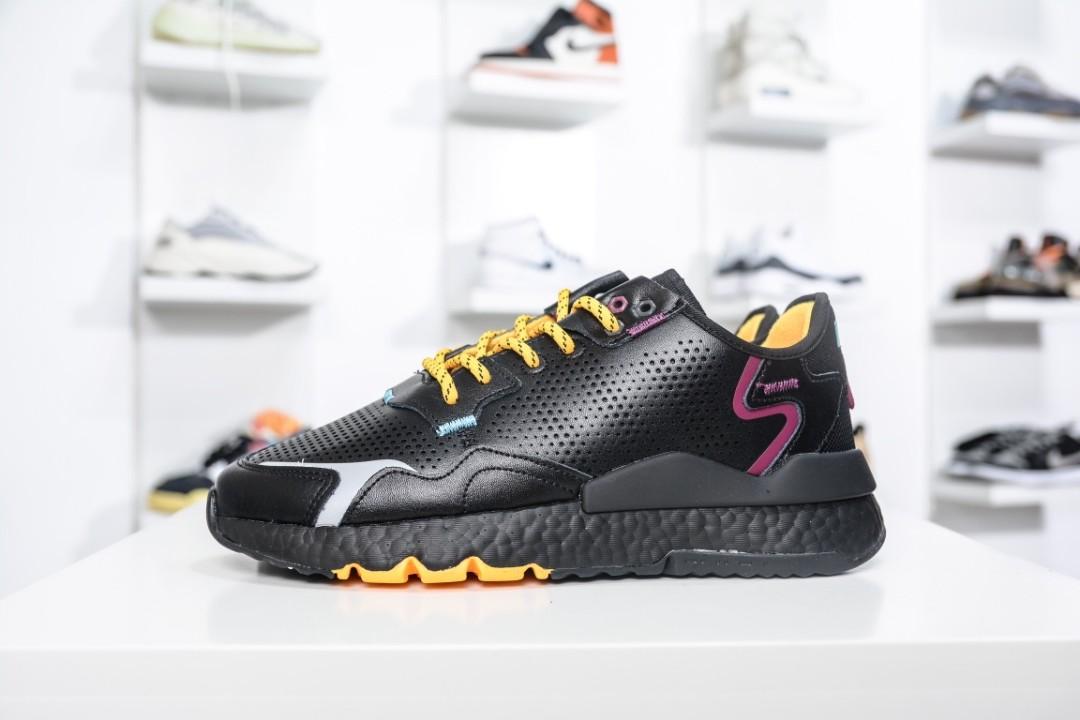 Adidas night jogger sale top