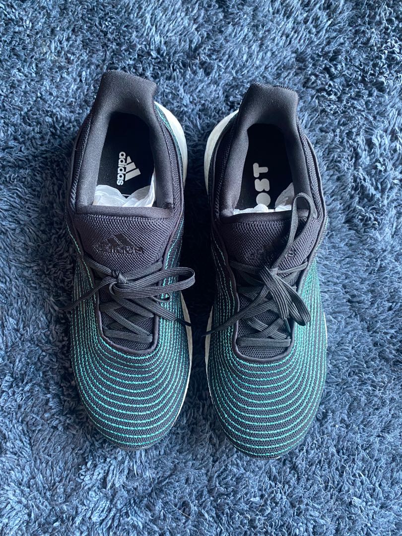 Adidas ultra 2024 boost dna parley