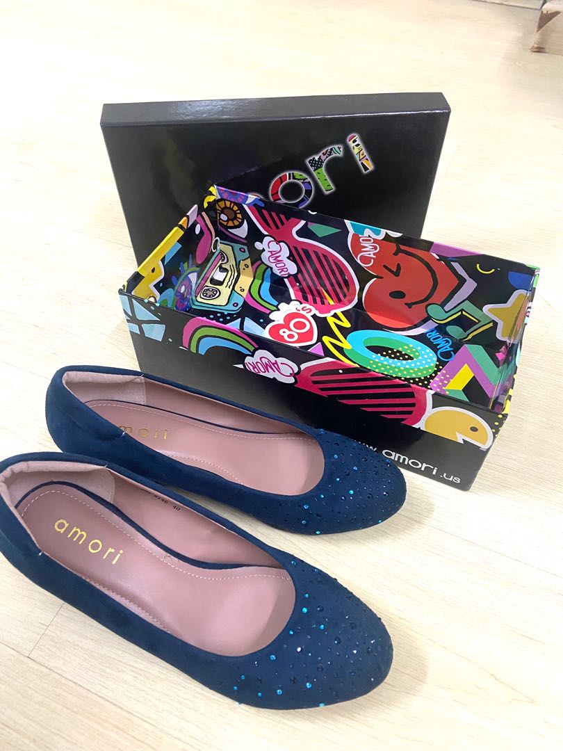 Amori Wedge shoes Women s Fashion Footwear Wedges on Carousell
