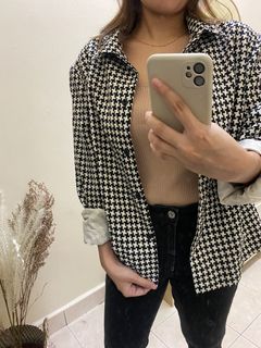 (Category: ) located in . Submitted by clothesareeverything (Listing ID 1109687647, Image 1). Description: .