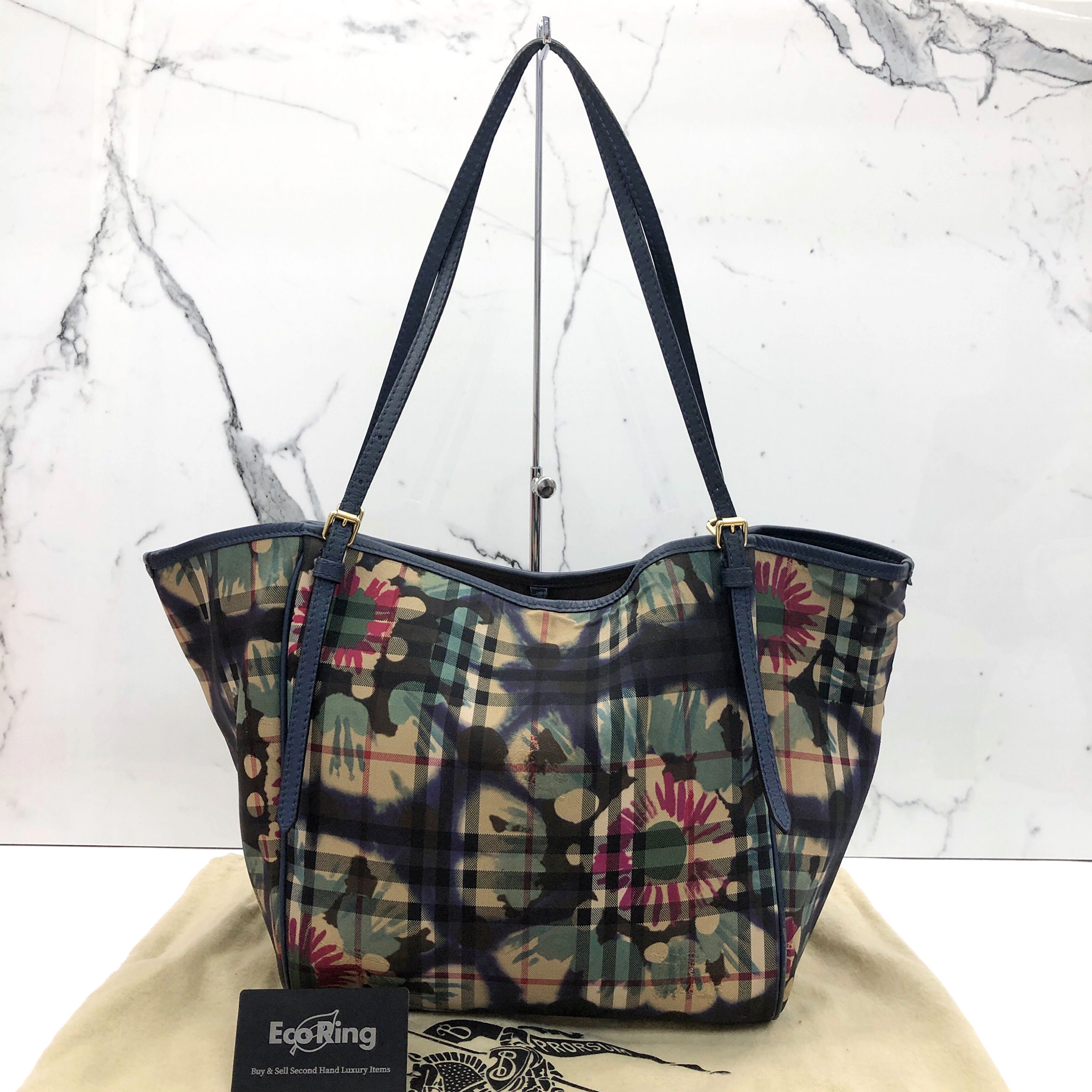 BURBERRY FLORAL TOTE SHOULDER BAG 217016814 Luxury Bags Wallets on Carousell