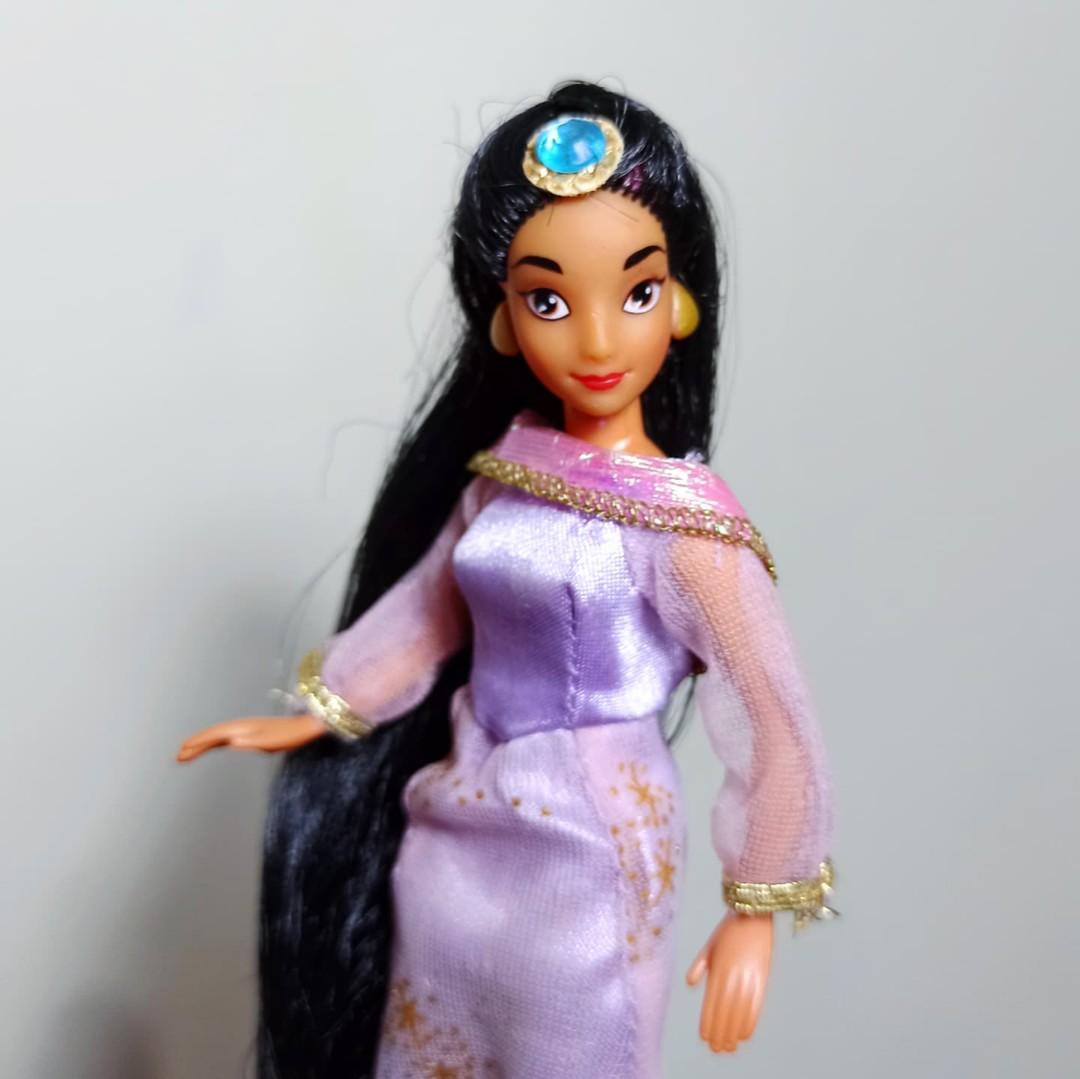 Disney princess Jasmine mini doll, Toys & Collectibles, Mainan di Carousell