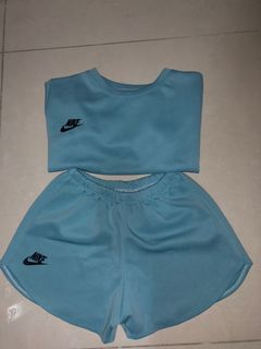 （分類：）位於 。 由 lilo.james 提交（商品編號 1109733600，圖片 1）。簡介： 。