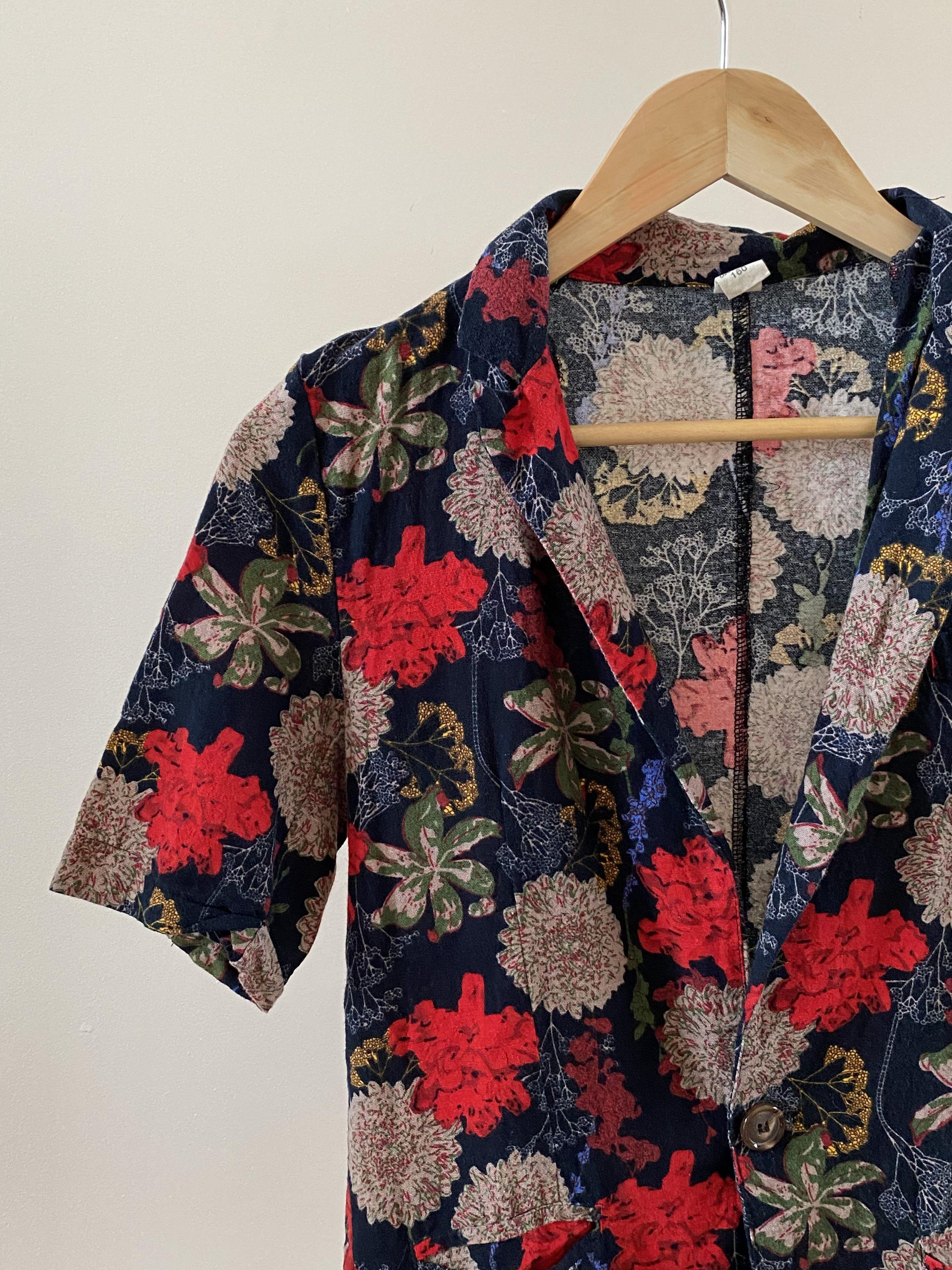 Funky Floral Polo (Category: Others Tops) located in Naga. Submitted by sunbeamstudios (Listing ID 1109656837, Image 3). Description: fits s-m Mine - P350 Steal - P400 Grab - P450.