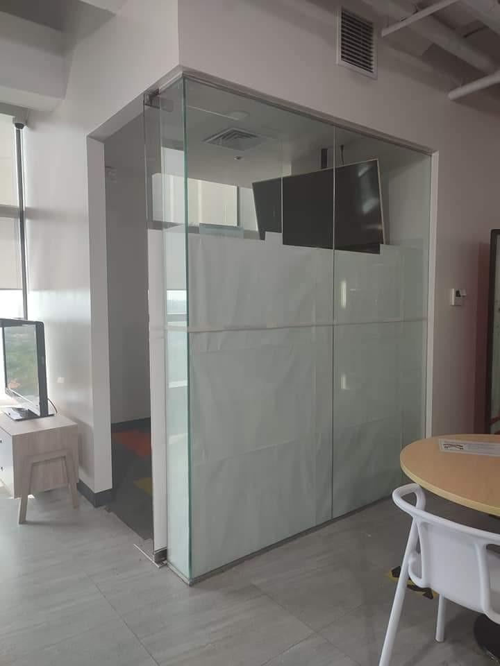 Glass partition ,Glass swing Door (Category: Construction & Building Materials) located in Quezon City. Submitted by icefonte09 (Listing ID 1109565065, Image 2). Description: Look For:Ruvelyn ICE Fonte Globe:### 0956 759 28 48 Landline#:(02) 8535 87 63 icefonte09@gmail.com.