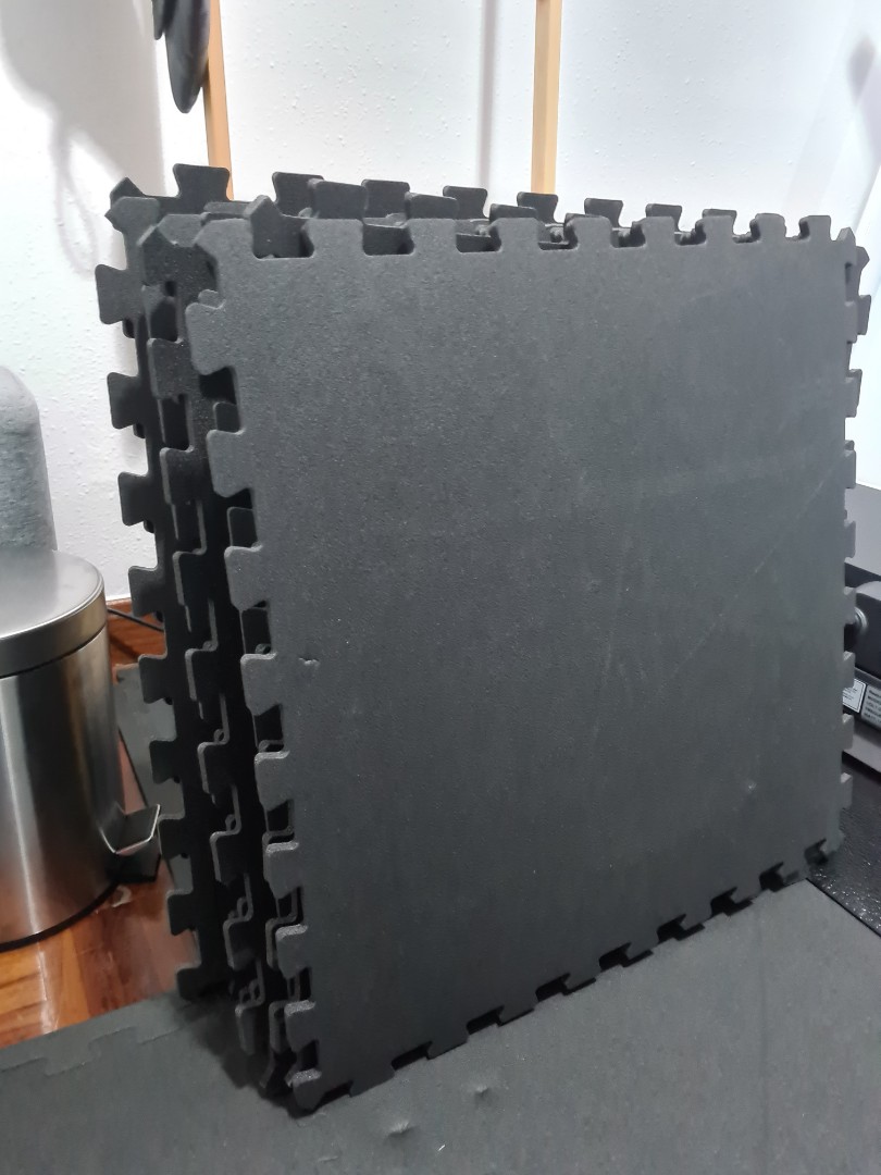 Gym mat / Floor pad / Decathlon, Sports Equipment, Exercise & Fitness