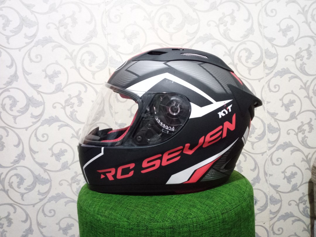 Kyt rc7 black doff top