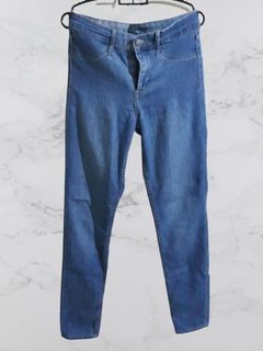 (Category: ) located in . Submitted by oncelovedshop (Listing ID 206127155, Image 1). Description: .