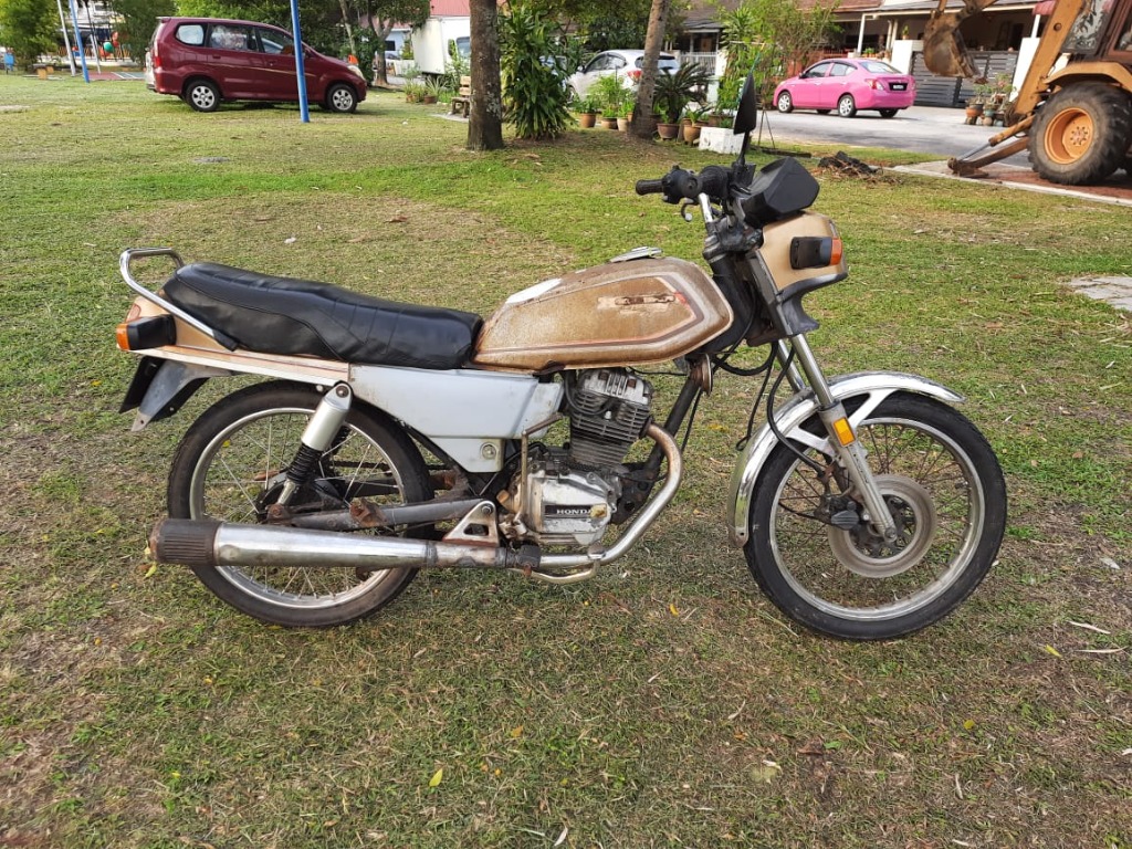 honda hawk motorcycle