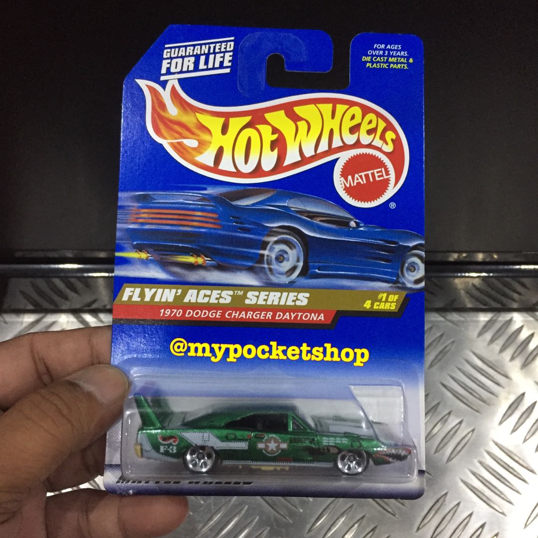 Hot wheels 1970 dodge charger daytona top