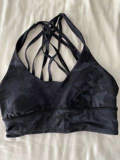 (Category: ) located in . Submitted by chunkyscloset (Listing ID 1109630785, Image 1). Description: .