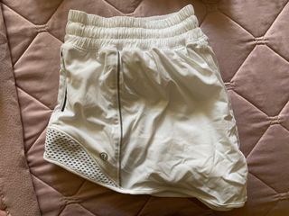 (Category: ) located in . Submitted by seebysally (Listing ID 1109563666, Image 1). Description: .