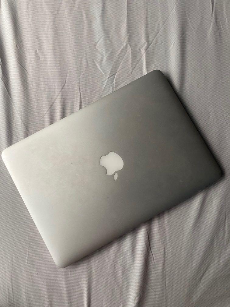 Macbook Pro Retina 2015 (Category: Laptops & Notebooks) located in Manila. Submitted by helpmeedeclutter__ (Listing ID 1109639365, Image 1). Description: Battery Count: 408 Used for academic purposes only Macbook Pro Retina 13 inch 251 GB Processor 2.6 GHz Intel Core i5 Graphics Intel Iris .