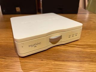 （分類：）位於 。 由 charlesaleung 提交（商品編號 1109688234，圖片 1）。簡介： 。