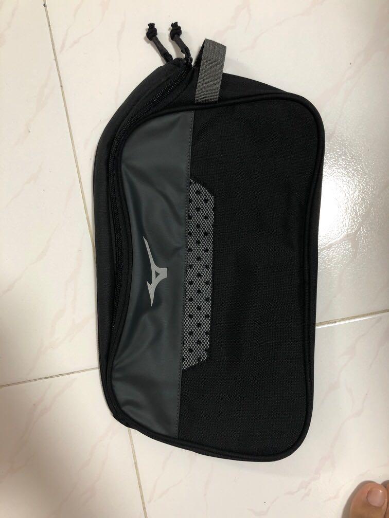 mizuno foot pouch Cinosural International School