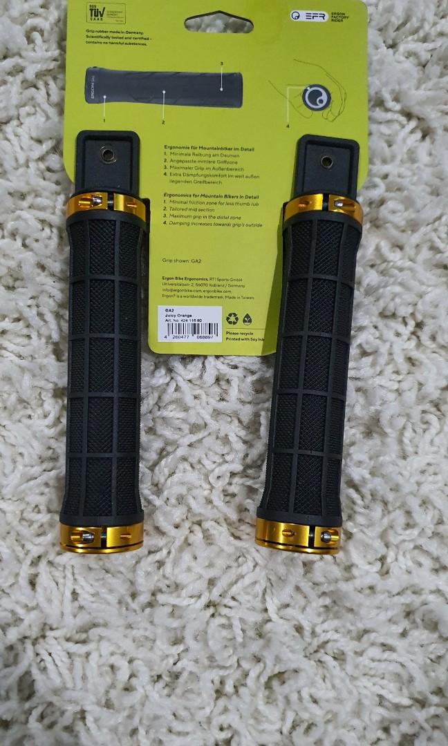 Mongoose grips, Sports Equipment, Bicycles & Parts, Parts & Accessories