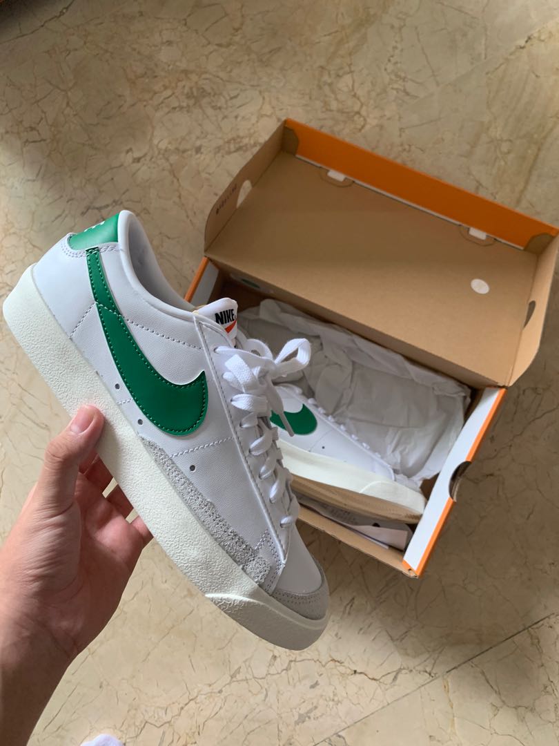nike blazer green swoosh