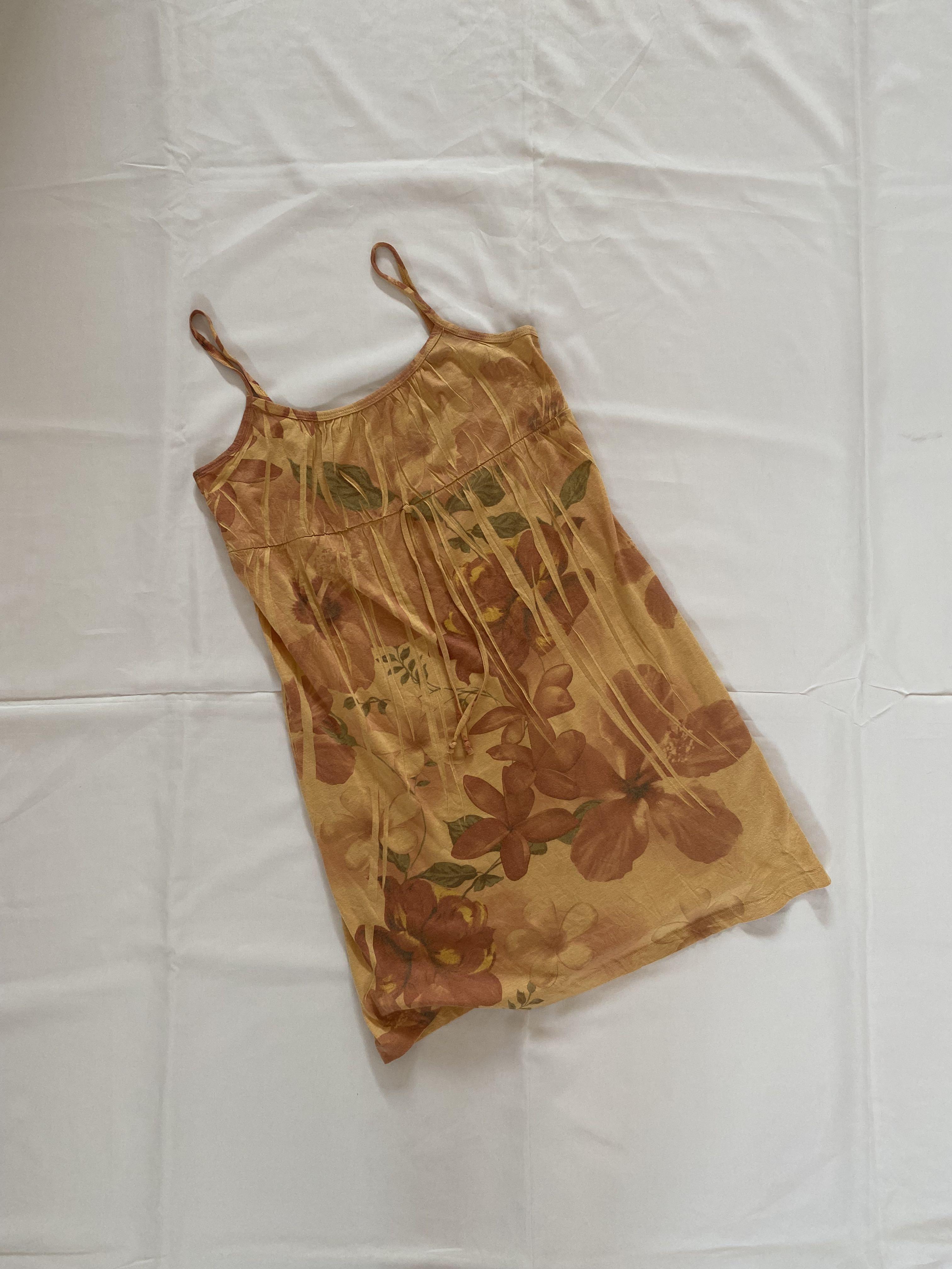 Orange Floral Summer Dress (Category: Dresses) located in Naga. Submitted by sunbeamstudios (Listing ID 1109679907, Image 1). Description: best fits medium Mine - P270 Steal - P300 Grab - P330.