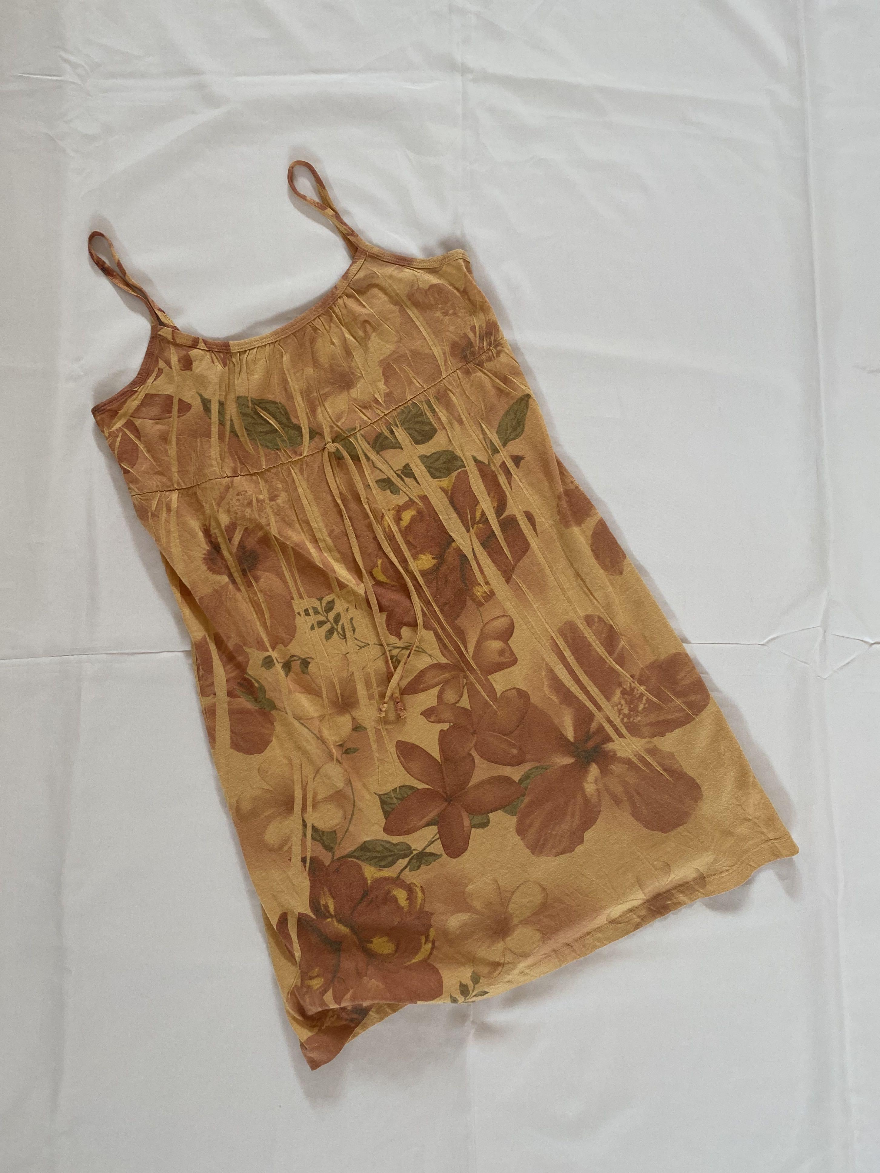 Orange Floral Summer Dress (Category: Dresses) located in Naga. Submitted by sunbeamstudios (Listing ID 1109679907, Image 2). Description: best fits medium Mine - P270 Steal - P300 Grab - P330.