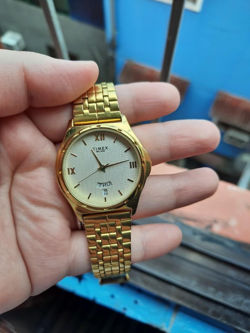 TW00BW01E-69 GOLD TIMEX WATCH PRELOVED, Luxury, Watches on Carousell