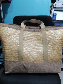 Woven Over-sized Weekender Bag