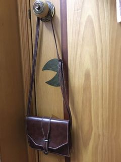 酒紅色/ 棕色 斜孭袋64191060780417110