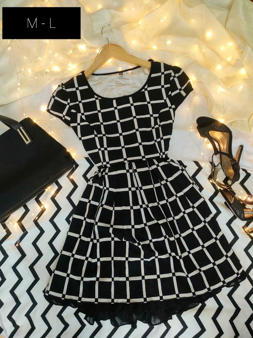 Black and white square pattern dress sale